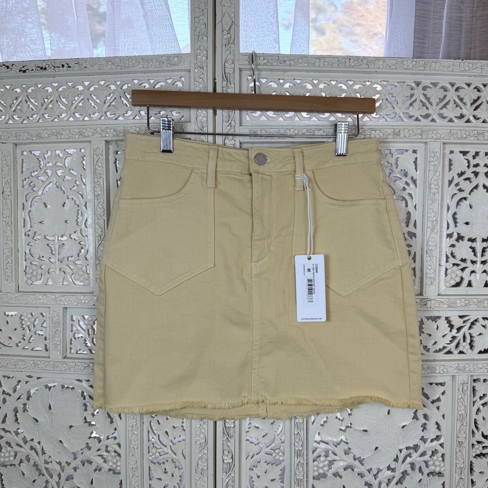 NWT Just Black Denim Pastel Yellow Skirt Sz M Pockets‎ Fringe Frayed Coastal